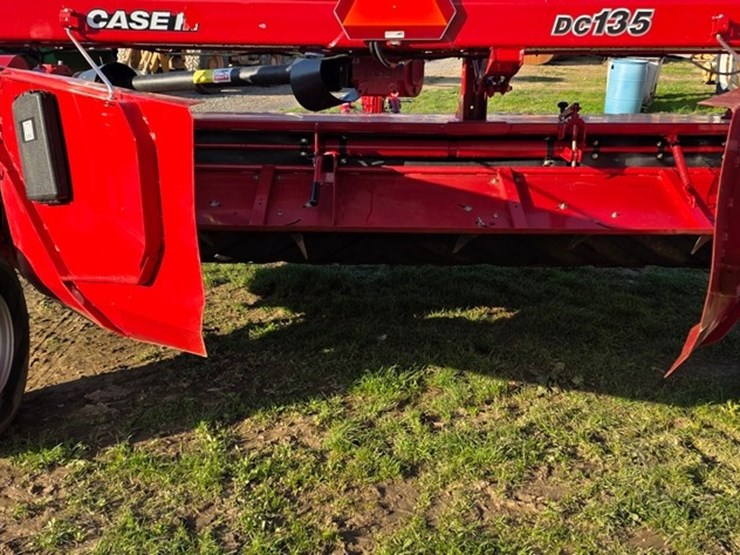 2023-case-ih-dc135-image-19