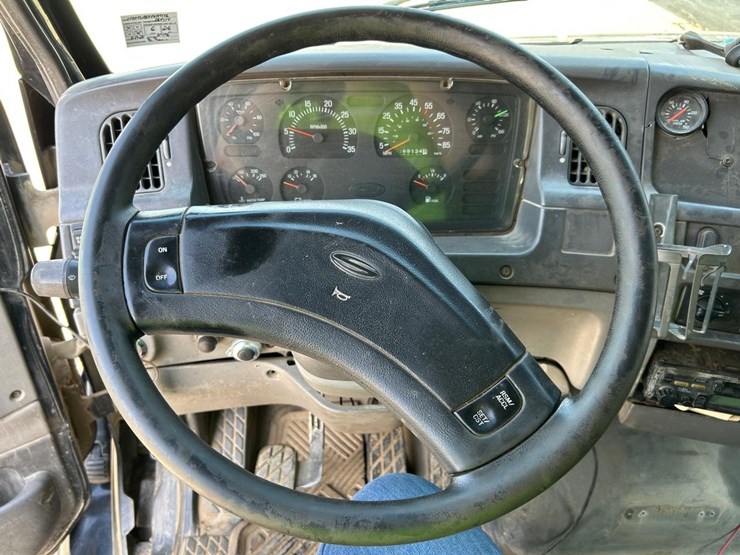 2000-sterling-l9500-image-23