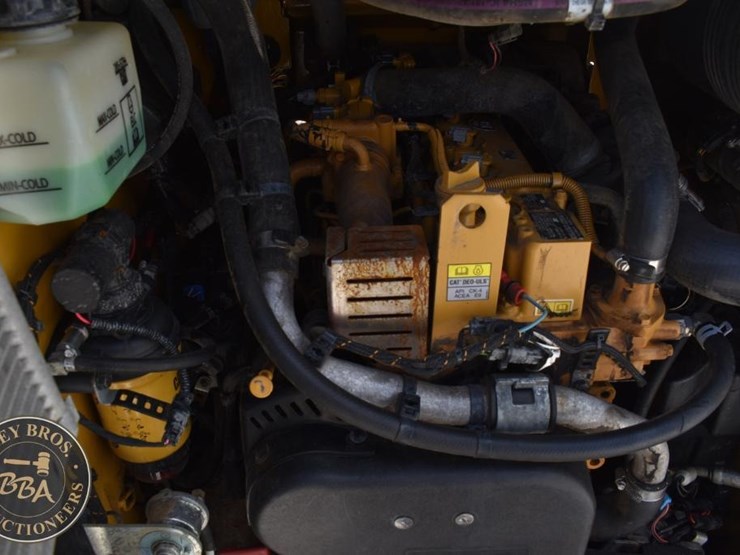 2024-caterpillar-289d3-image-36