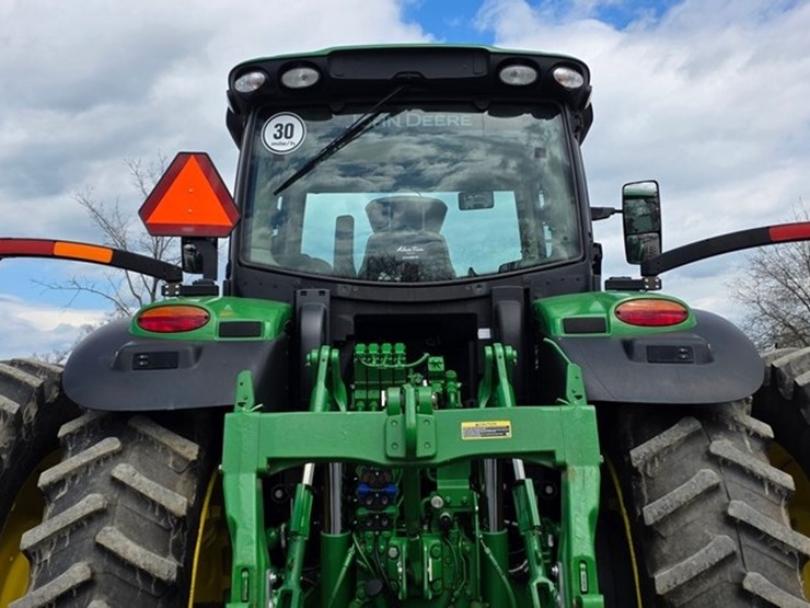 2021-john-deere-6230r-image-23