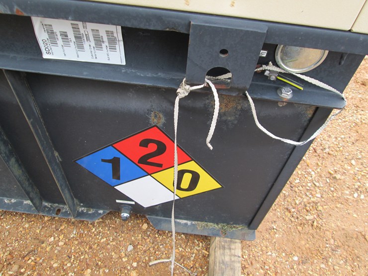 2007-john-deere-4024t-image-14