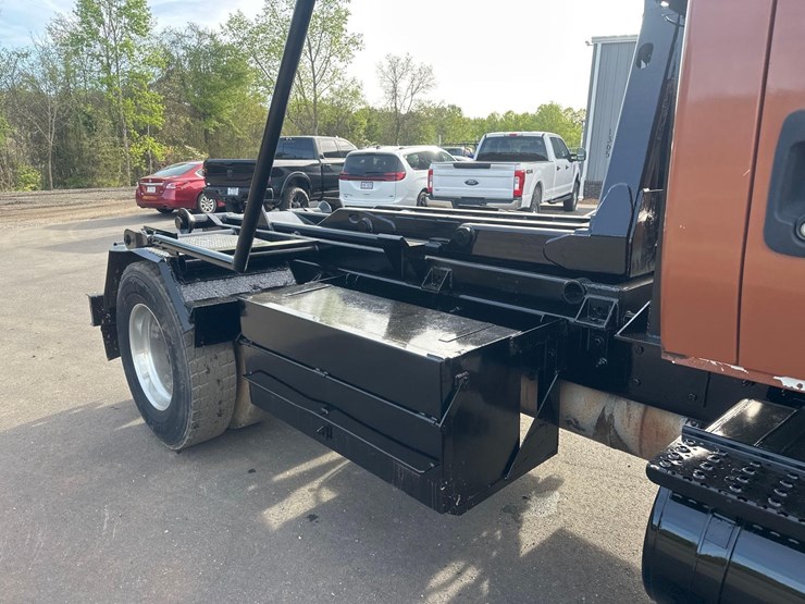 2006-international-durastar-4400-image-15