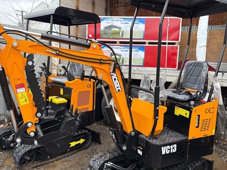 new-vicsec-co-mini-excavator-model-vc13-image-1