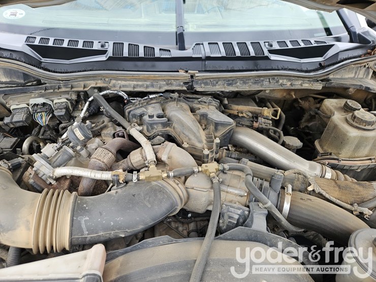 2018-ford-f550-xl-image-17