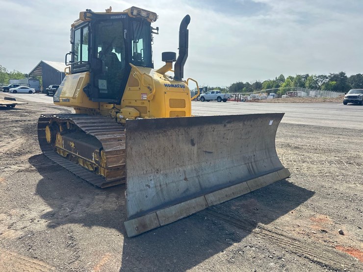 2021-komatsu-d51pxi-24-image-9