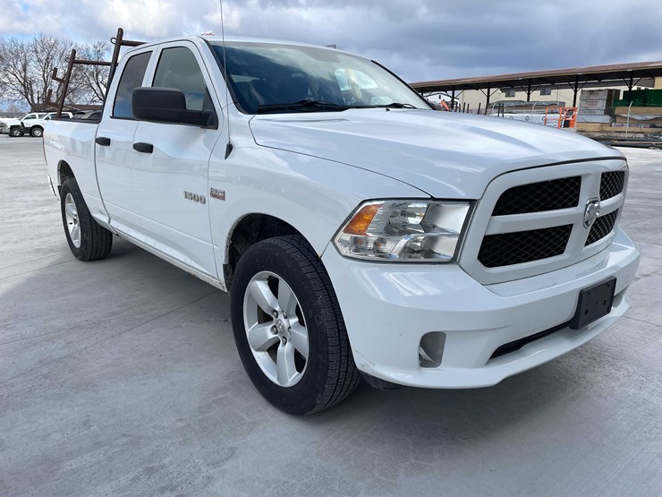 2017-dodge-1500-image-3