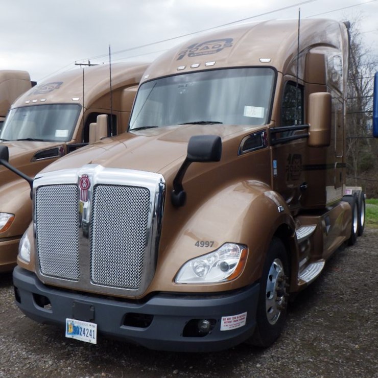 2022 KENWORTH T680