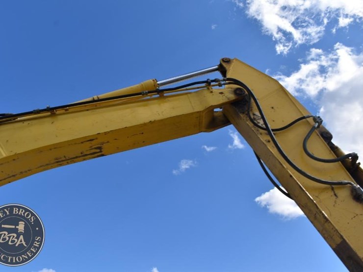 2013-komatsu-pc360-lc-10-image-32