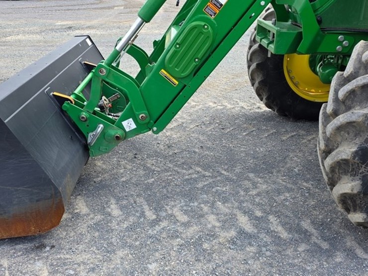 2021-john-deere-6230r-image-47