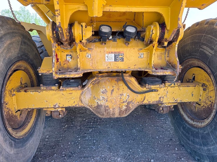 2012-deere-300d-ii-image-12