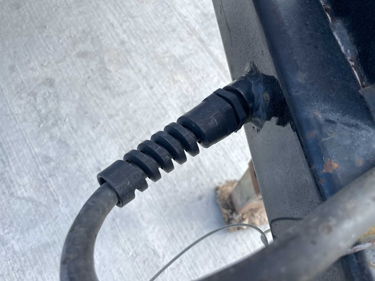 #5422-•-2014-nova-scissor-lift-tilt-bed-trailer-image-16