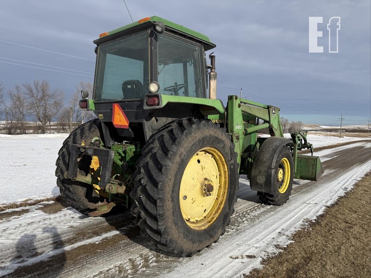 1987-john-deere-4250-image-3