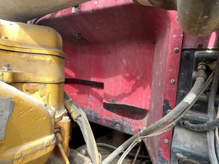 1987-peterbilt-379-image-47