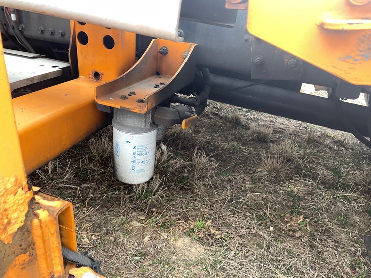 #110-•-2014-volvo-car-hauler-semi-and-trailer-(has-wi-title)-image-61