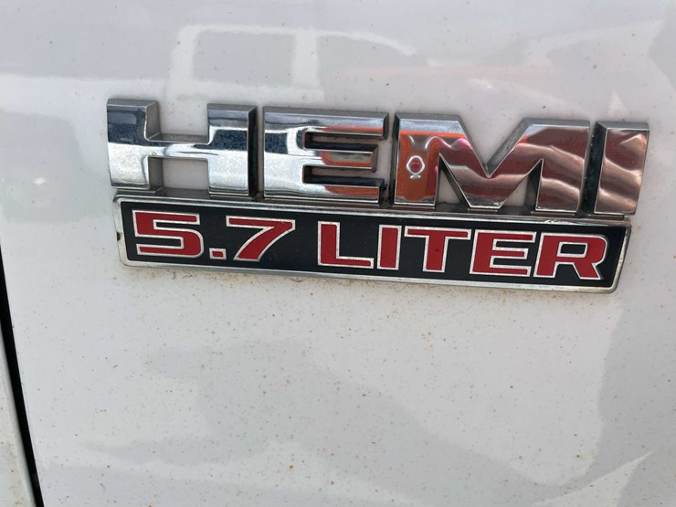 2016-dodge-2500-image-52