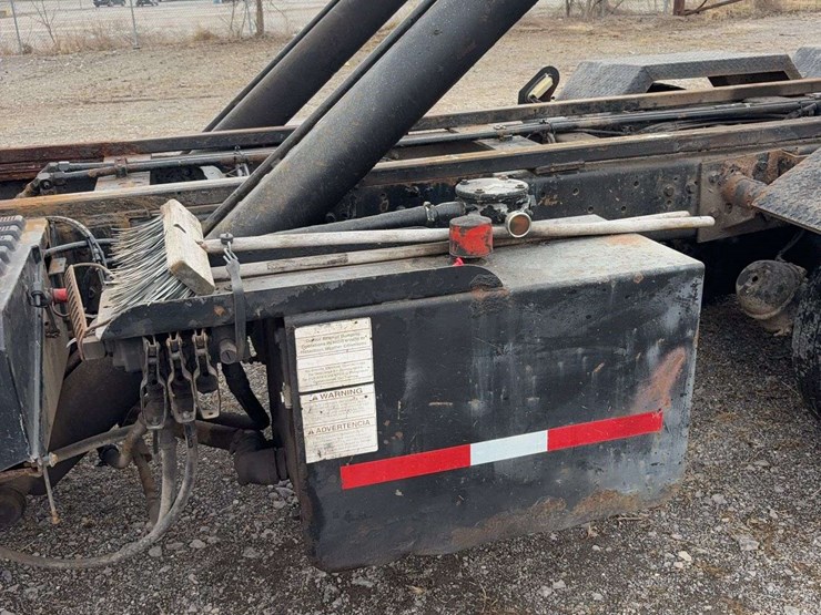 2006-international-8600-image-27