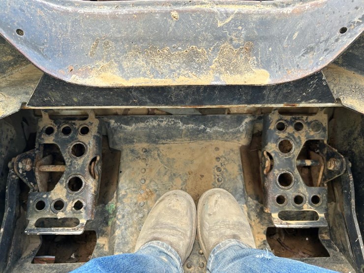 bobcat-t550-image-20