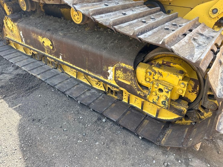 2021-komatsu-d51pxi-24-image-17