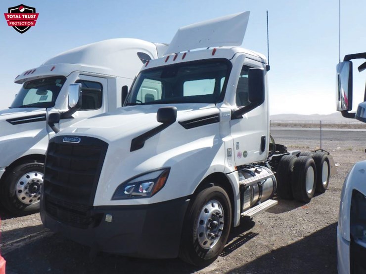 2024-freightliner-cascadia-126-image-1