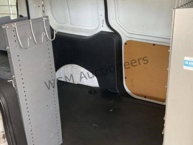 2015-ford-transit-connect-image-8