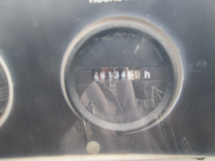 2007-caterpillar-xq20-image-14