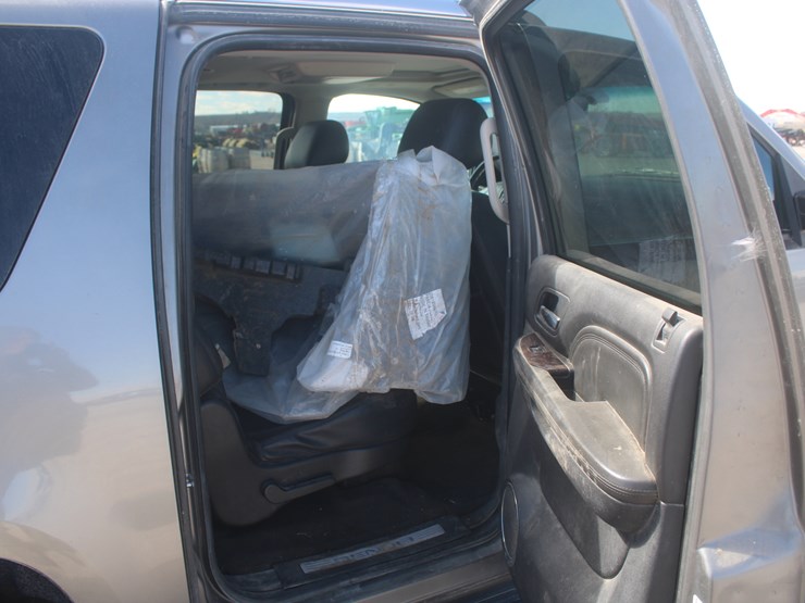 2012-gmc-yukon-image-21