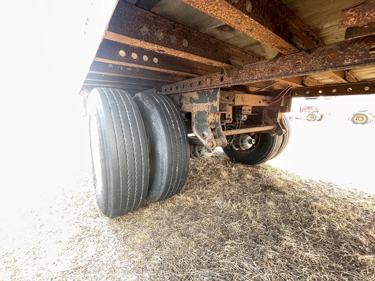 #159-•-2009-wabash-single-axle-semi-trailer-(has-wi-title)-image-17