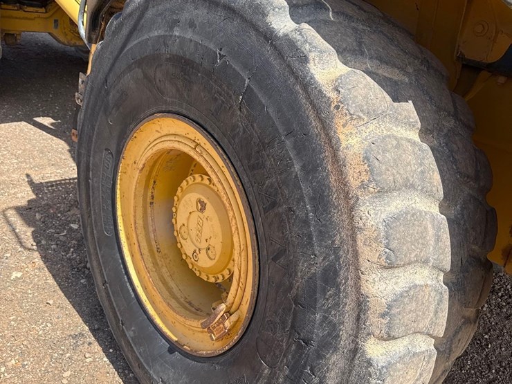 2012-deere-300d-ii-image-19