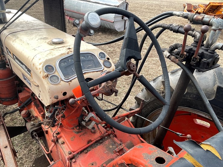 #175-•-case-830-diesel-tractor-image-47