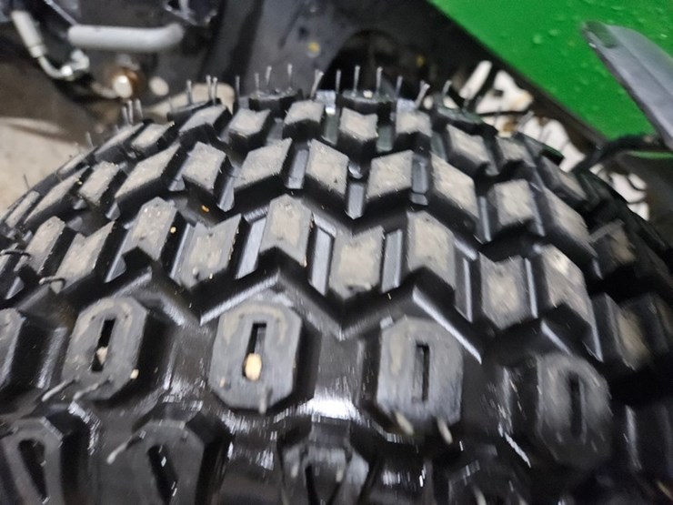 john-deere-x720-image-40