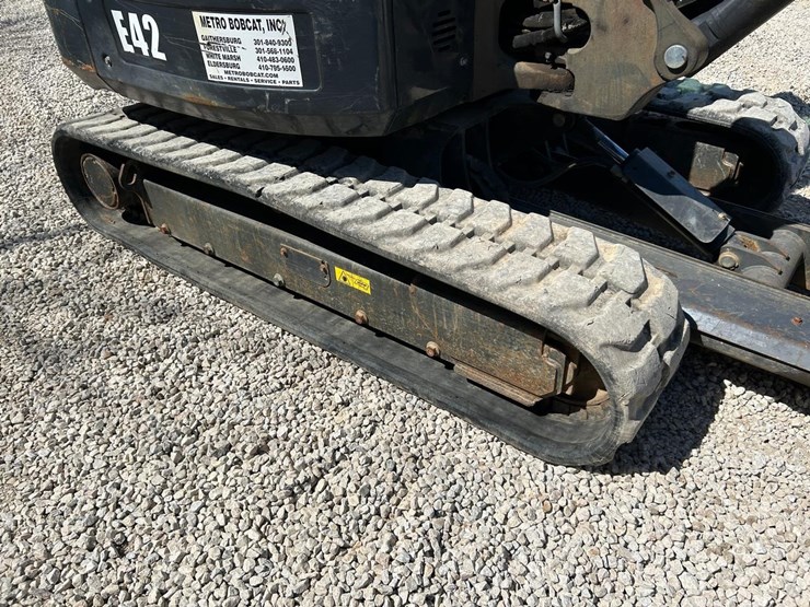 2020-bobcat-e42-image-10