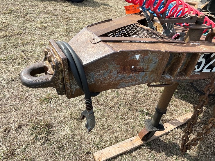 1982-fruehauf-semi-image-9