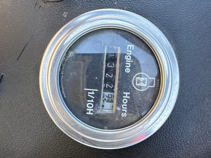 john-deere-214-image-8