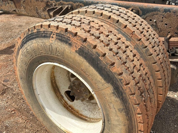 2005-international-4300-image-18