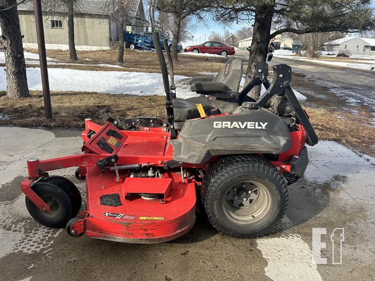 2021-gravely-proturn-272-image-1