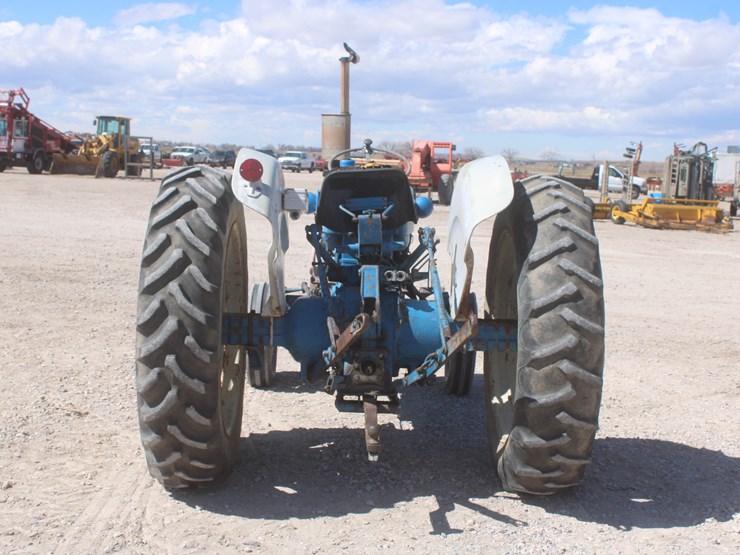 1966-ford-4000-image-7