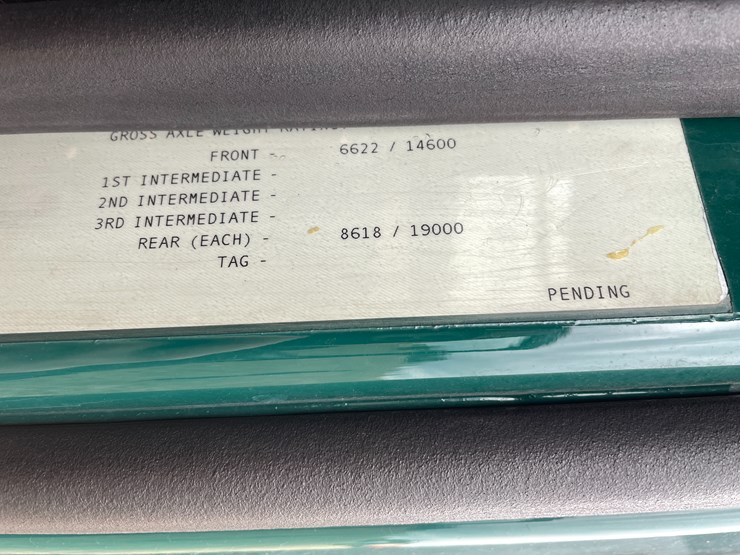 #110-•-2014-volvo-car-hauler-semi-and-trailer-(has-wi-title)-image-101