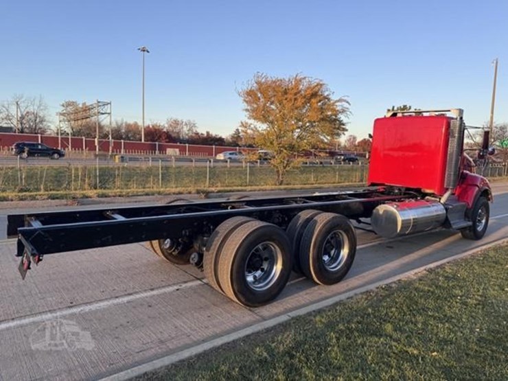 2014-kenworth-t470-image-6