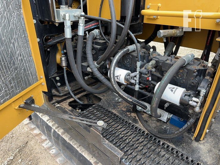 2019-vermeer-navigator-d100x140-series-iii-image-19