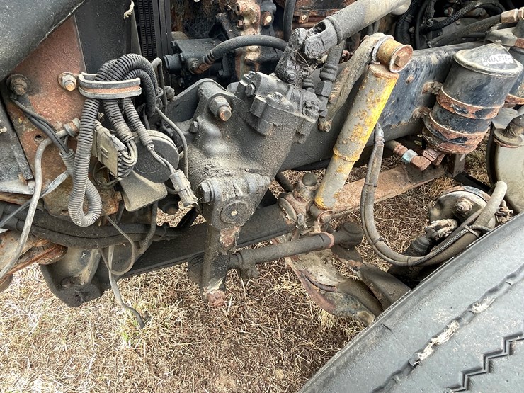 #128-•-2003-western-star-sleeper-cab-semi-tractor-(has-wi-title)-(non-runner)-image-53