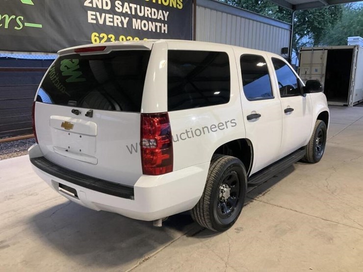 2014-chevrolet-tahoe-image-7