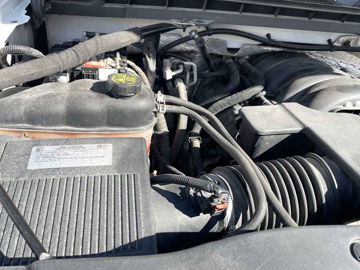 2017-chevrolet-1500-image-66