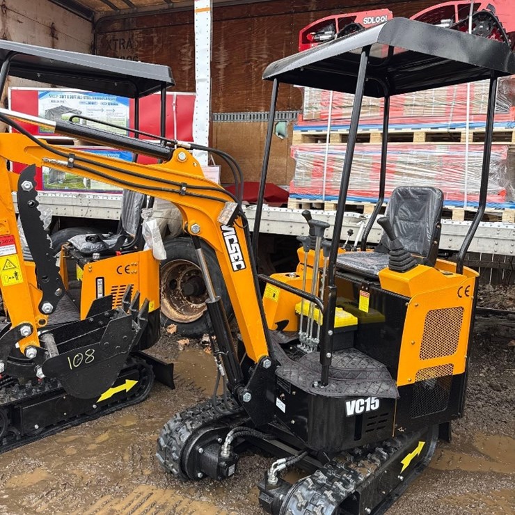 New Vicsec Co Mini Excavator Model VC15