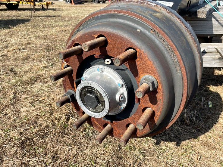 #10685-•-hendrickson-semi-truck-steer-axle-image-9