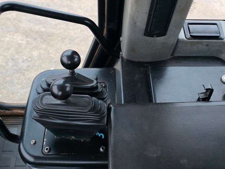 2006-caterpillar-963c-image-88