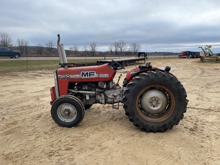 massey-ferguson-230-image-8