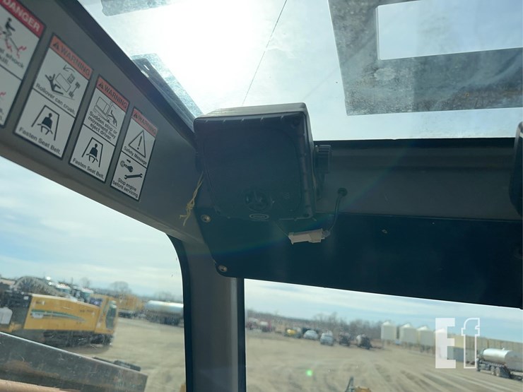 2017-vermeer-navigator-d100x140-series-iii-image-95