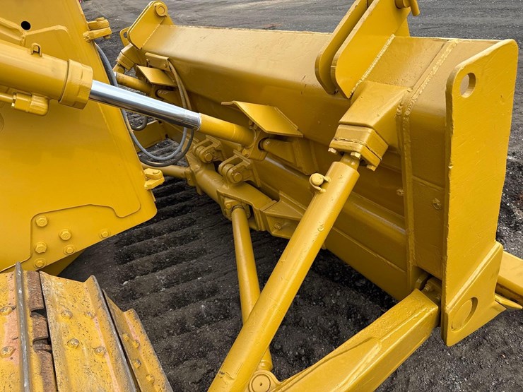1981-caterpillar-d6d-image-9