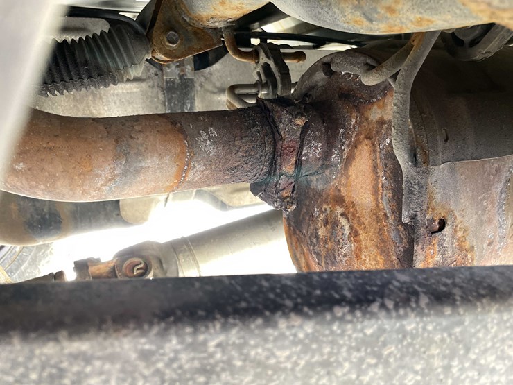 2015-dodge-2500-image-46