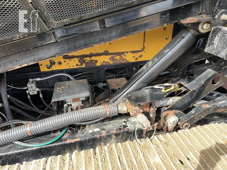 2017-vermeer-navigator-d100x140-series-iii-image-49